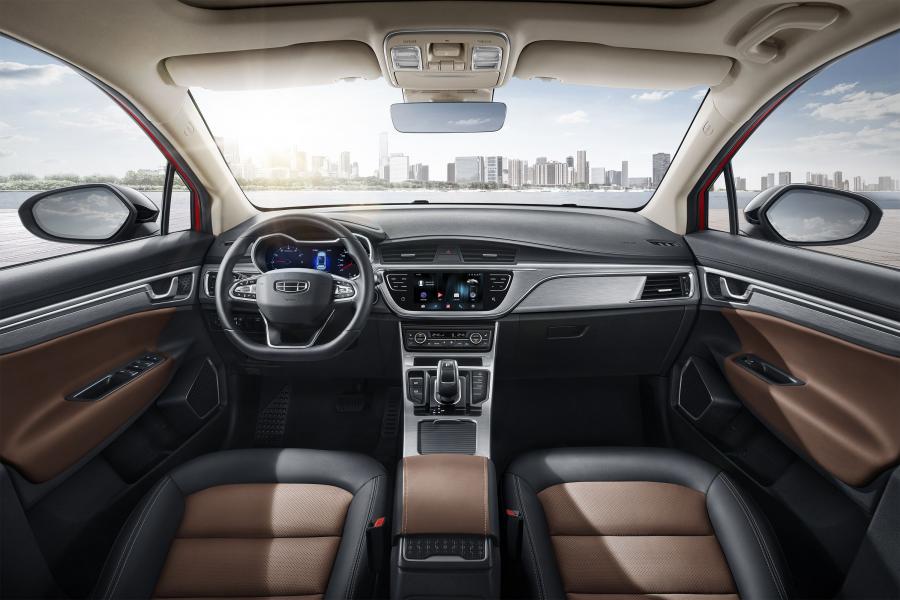 Торпедо Geely Emgrand GS Dynamic (FE-7) 2019 года  (фото 7 из 16)